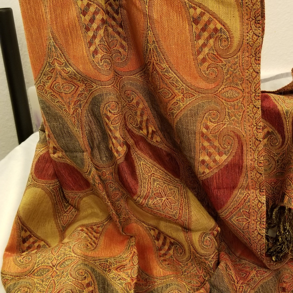 *HP*  NWT Pashmina Red Orange Blue 100% Viscose - Picture 2 of 8